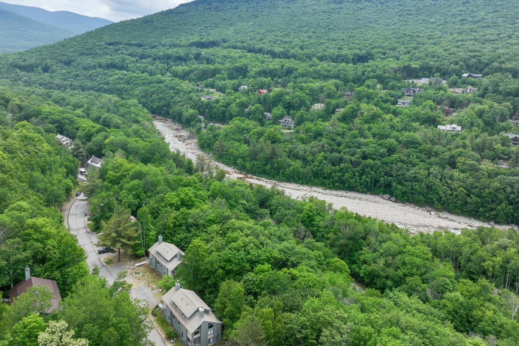 Upscale Lincoln Townhome 1 Mi To Loon Mountain! Exterior photo